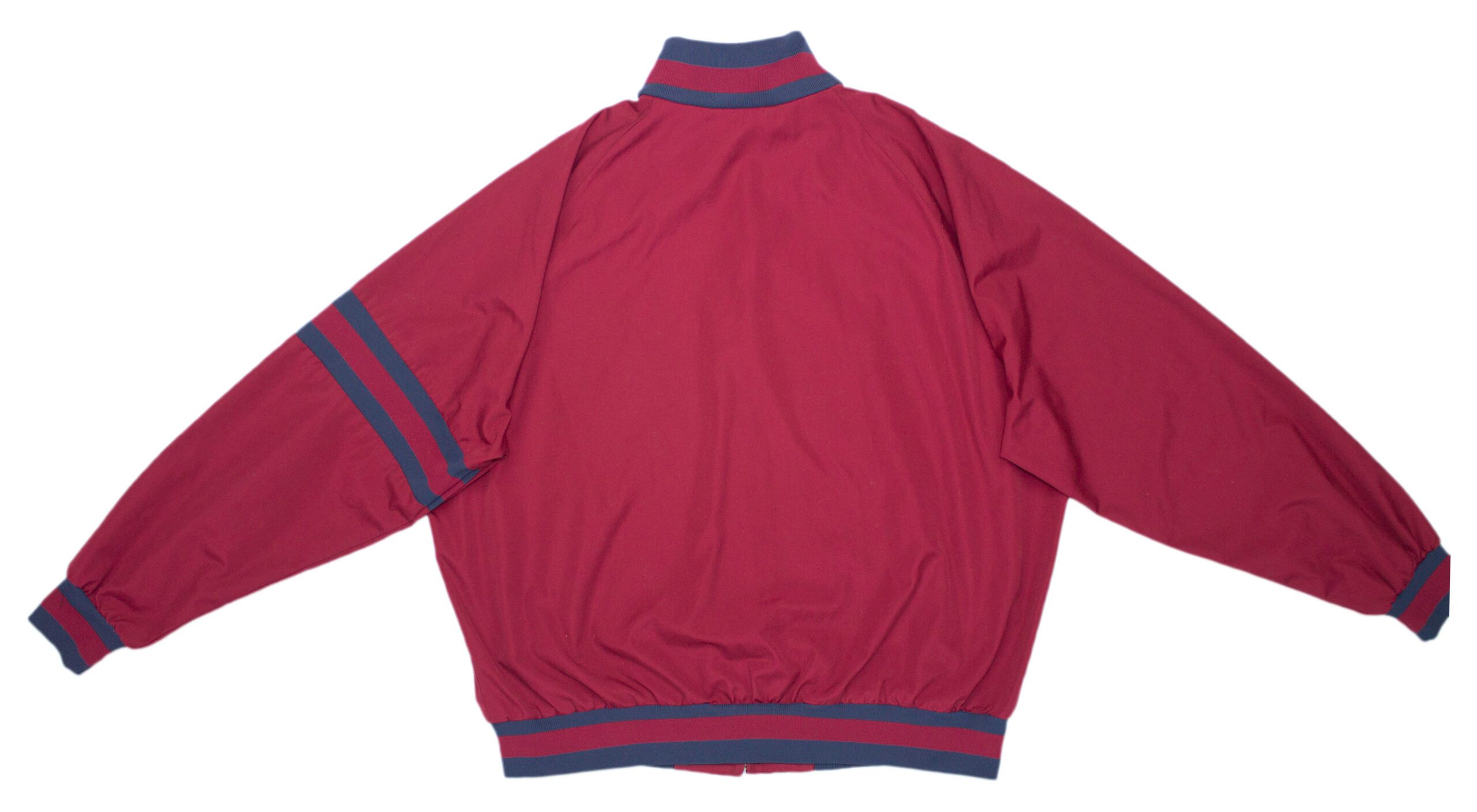 Pet Breed: Chaqueta Lacoste. T-L