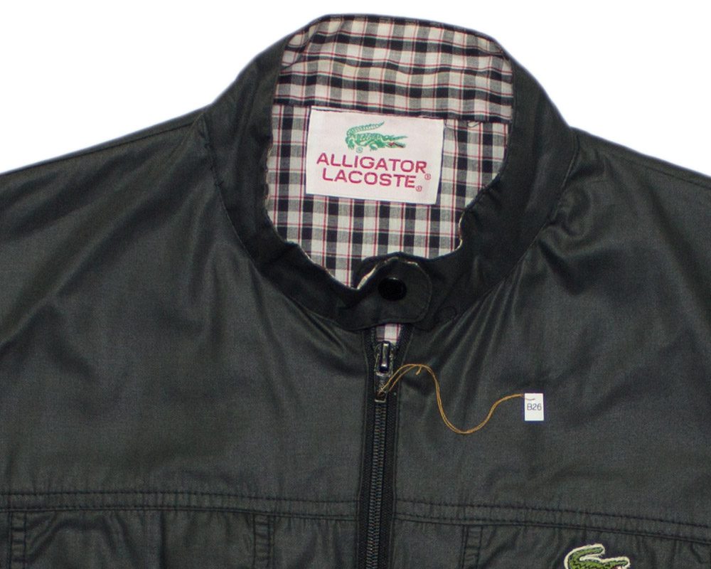 Pet Breed: Chaqueta Lacoste. T-XS